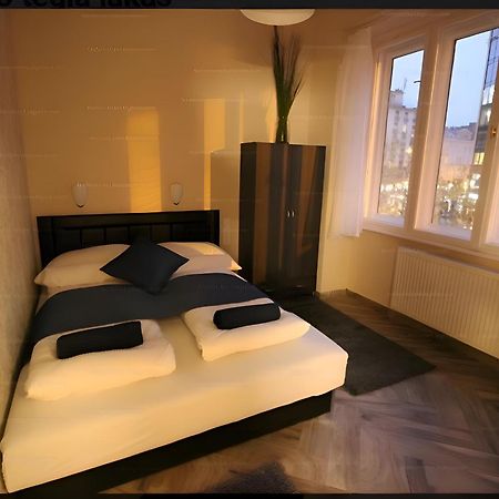 M&M Apartment - Astoria Budapešť Exteriér fotografie